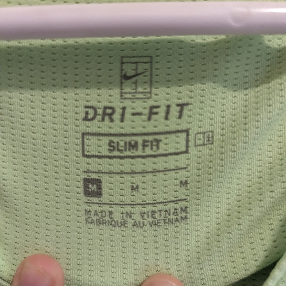 Nike Neon Slim Dri Fit Tank Top Size Medium - Picture 2 of 3
